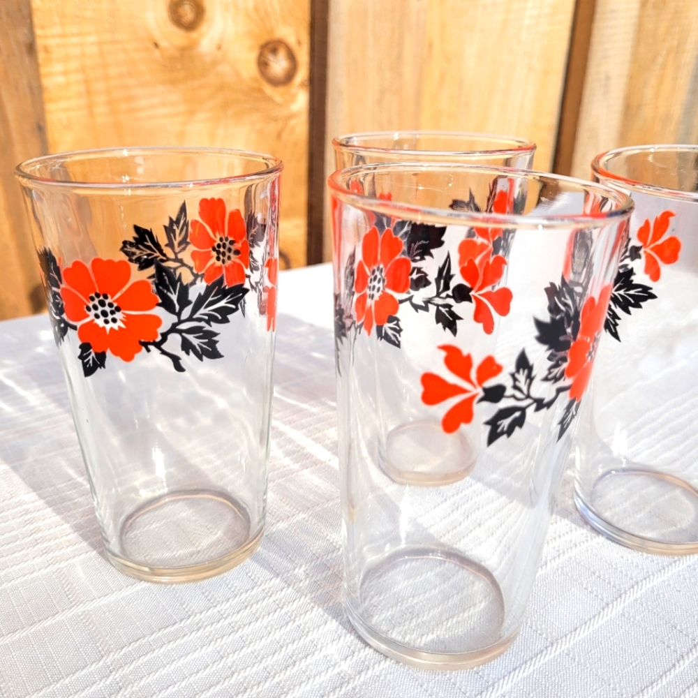 4 Glass Hall Red Poppy Juice Glasses Tumblers